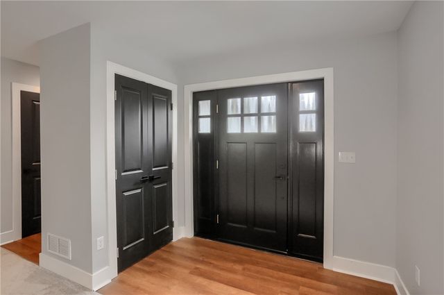 303 Garfield Ave, Mars Boro, PA 16046