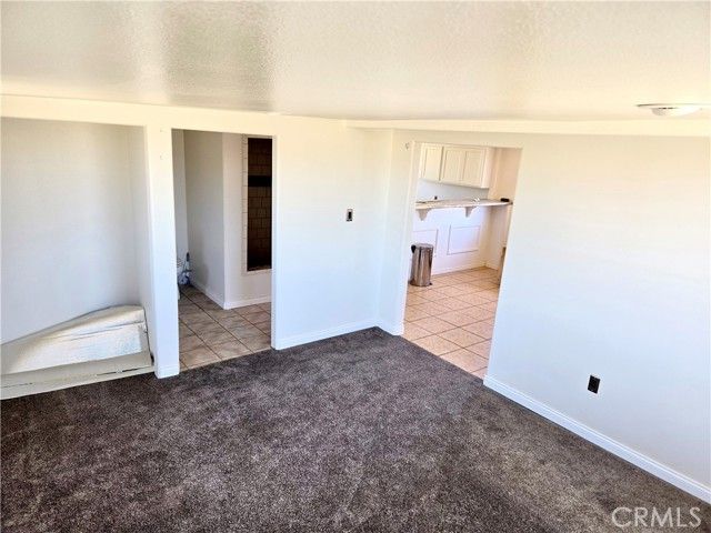 195 Old El Mirage Road, Adelanto, CA 92301