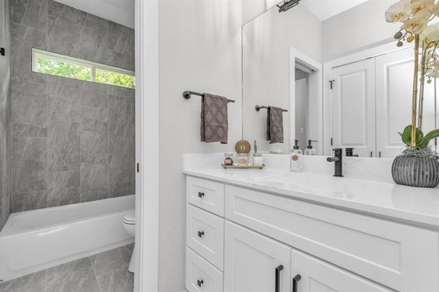 4622 Clover Street, Houston, TX 77051