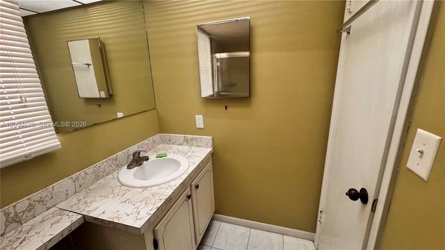 8400 Sunrise Lakes Boulevard 306, Sunrise, FL 33322