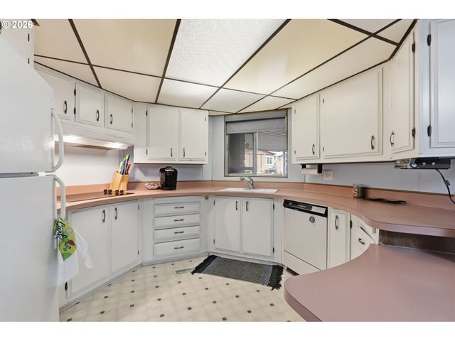 100 Sw 195TH Ave 160, Beaverton, OR 97006