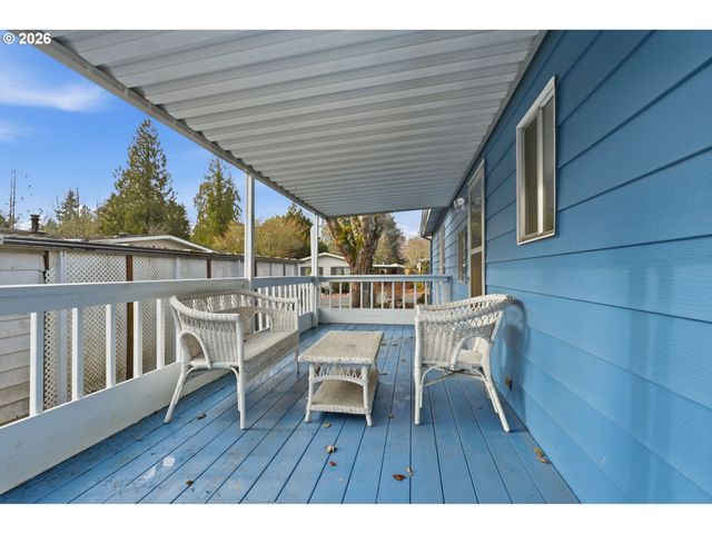 100 Sw 195TH Ave 160, Beaverton, OR 97006