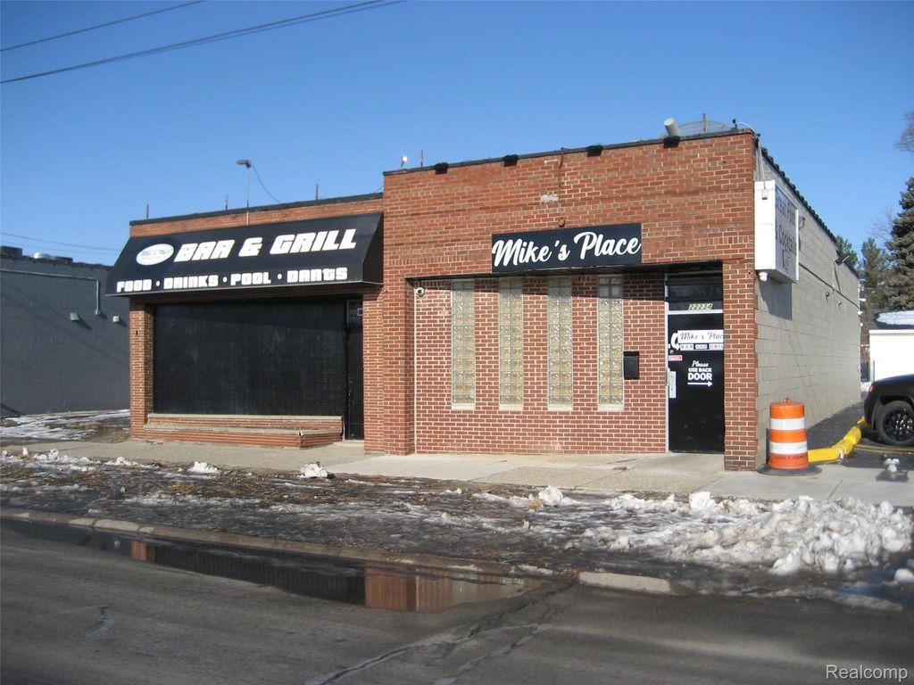 22234 W Warren Avenue, Redford Charter Township, MI 48239