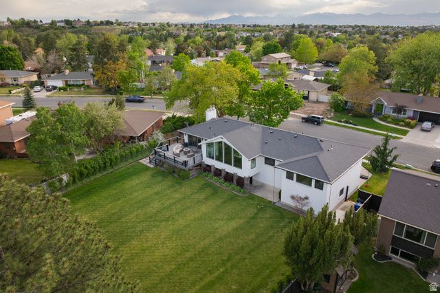 8479 S ESCALANTE DR, Sandy, UT 84093