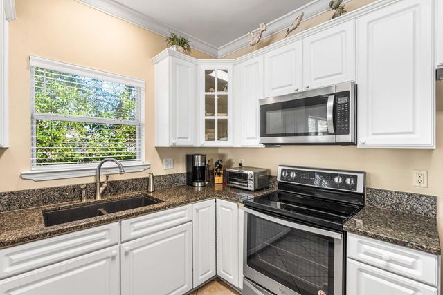 4509 Luke Avenue, Destin, FL 32541