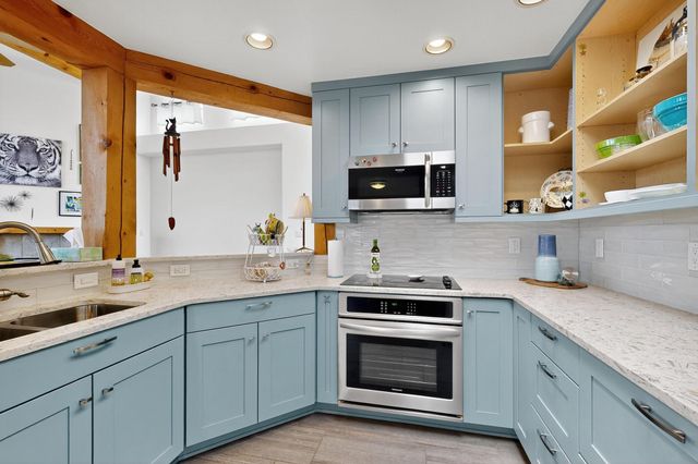 832 ACAPULCO Road NE, Rio Rancho, NM 87144