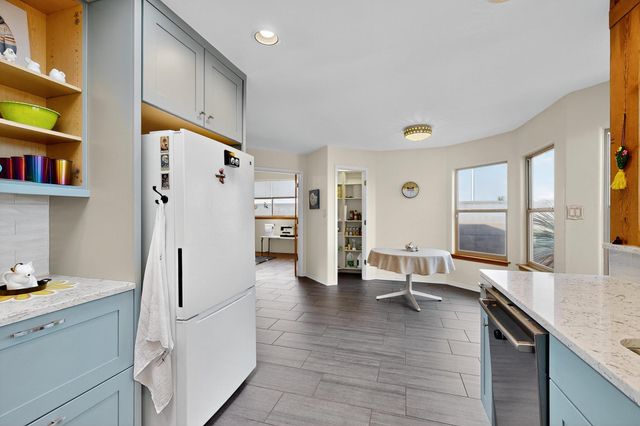 832 ACAPULCO Road NE, Rio Rancho, NM 87144