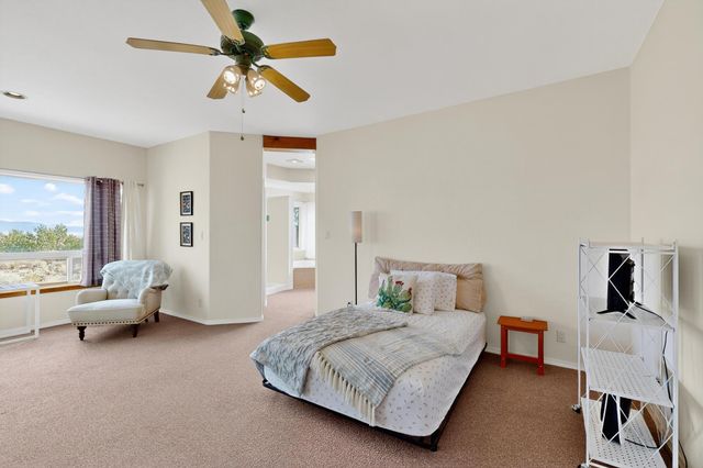 832 ACAPULCO Road NE, Rio Rancho, NM 87144
