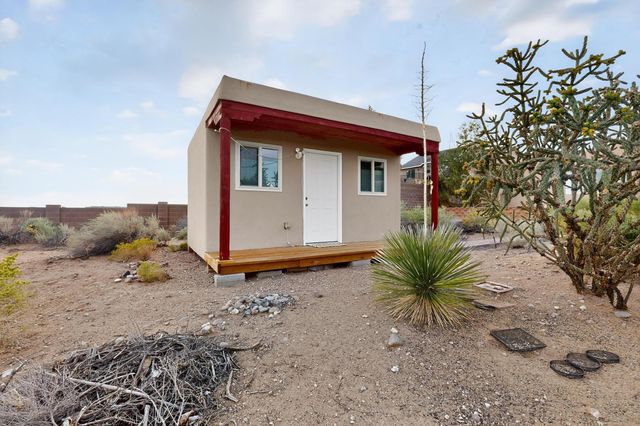 832 ACAPULCO Road NE, Rio Rancho, NM 87144