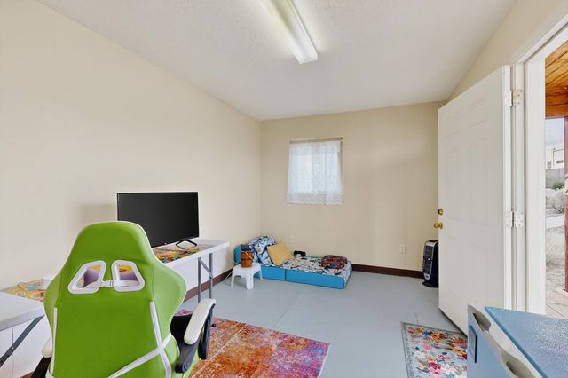 832 ACAPULCO Road NE, Rio Rancho, NM 87144