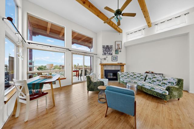 832 ACAPULCO Road NE, Rio Rancho, NM 87144