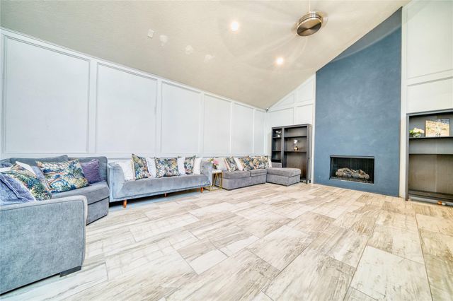 7606 Portal Drive, Houston, TX 77071