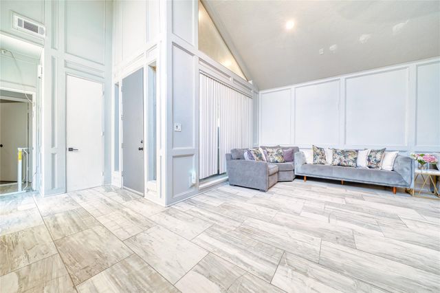 7606 Portal Drive, Houston, TX 77071
