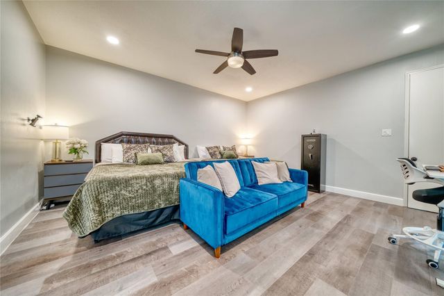 7606 Portal Drive, Houston, TX 77071