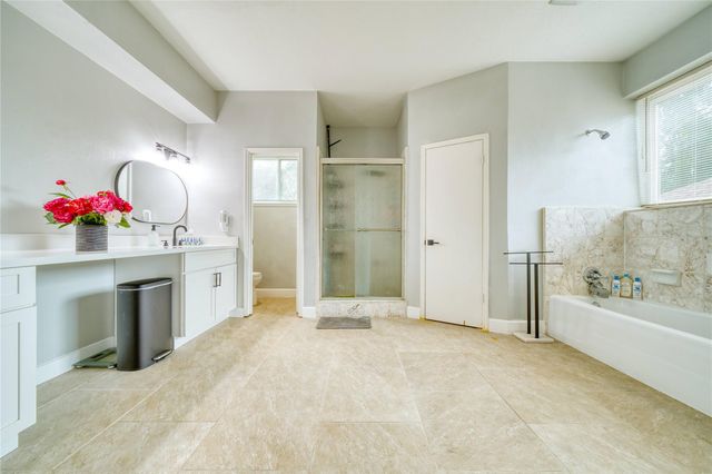 7606 Portal Drive, Houston, TX 77071