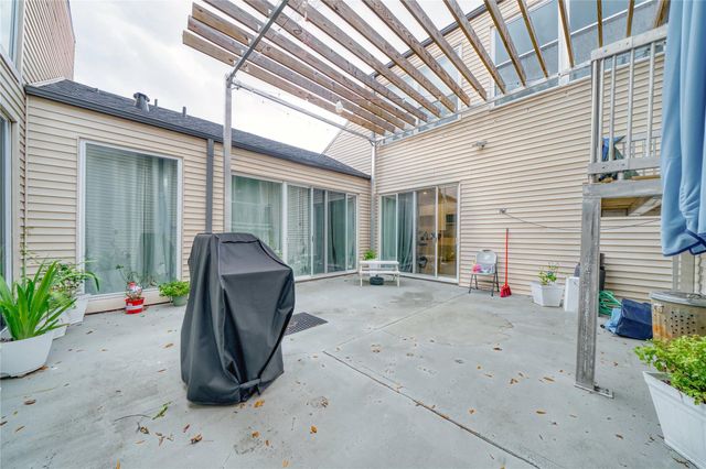 7606 Portal Drive, Houston, TX 77071