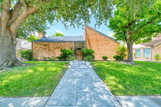 7606 Portal Drive, Houston, TX 77071