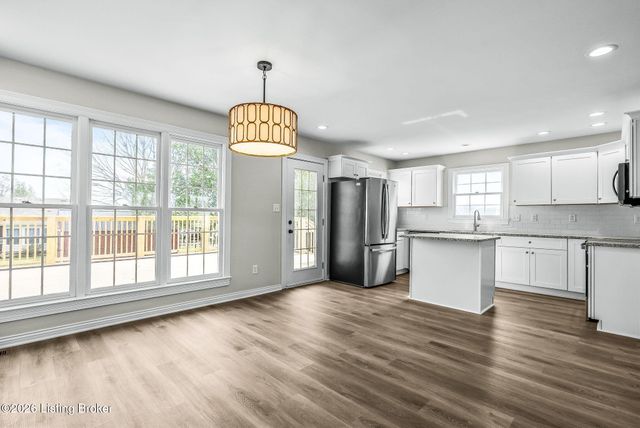 400 Newman Way, Mt Washington, KY 40047