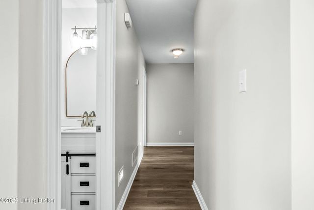 400 Newman Way, Mt Washington, KY 40047