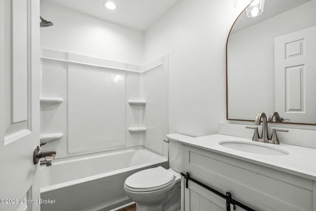 400 Newman Way, Mt Washington, KY 40047