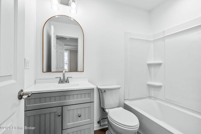 400 Newman Way, Mt Washington, KY 40047