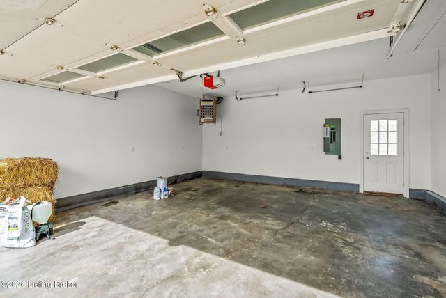 400 Newman Way, Mt Washington, KY 40047