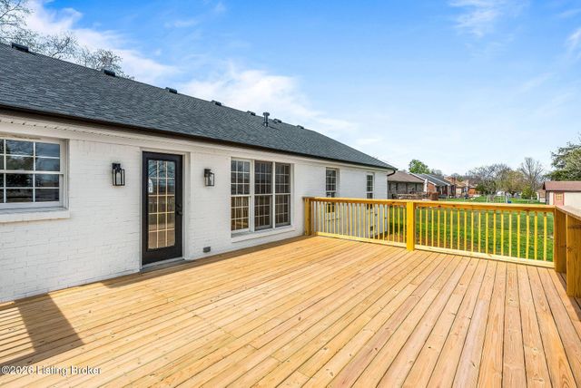 400 Newman Way, Mt Washington, KY 40047