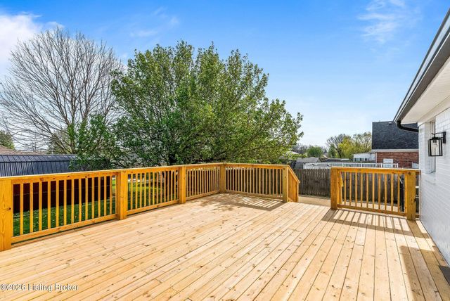 400 Newman Way, Mt Washington, KY 40047