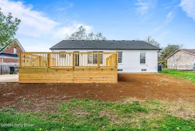 400 Newman Way, Mt Washington, KY 40047