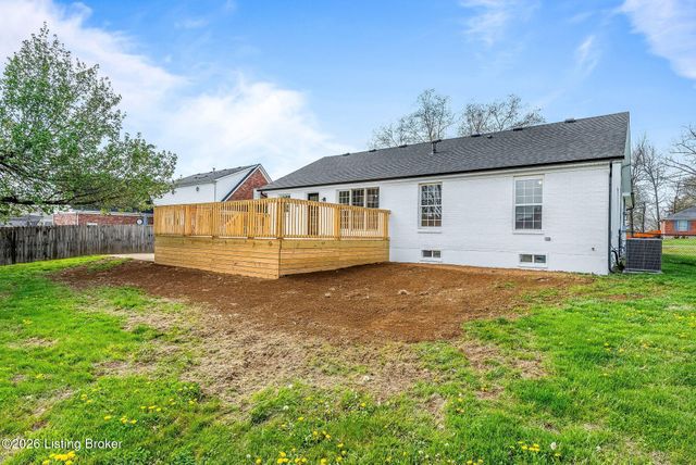 400 Newman Way, Mt Washington, KY 40047