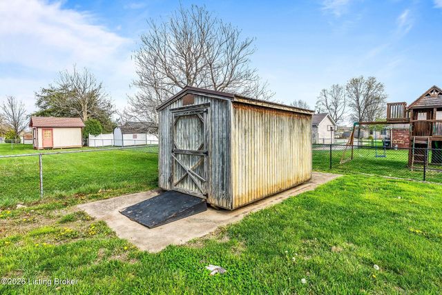 400 Newman Way, Mt Washington, KY 40047