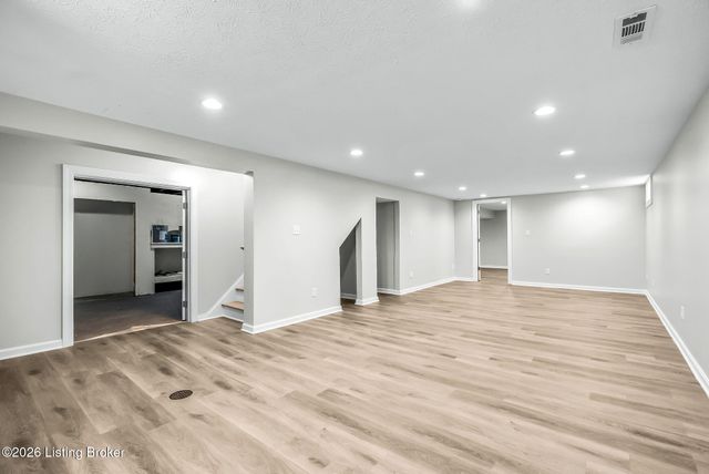 400 Newman Way, Mt Washington, KY 40047