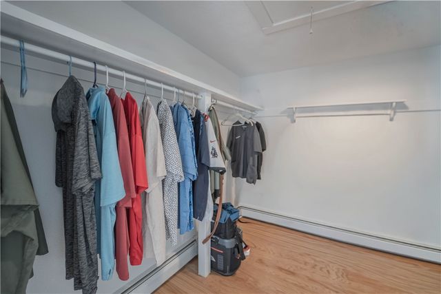 94 Quaker Lane, Scituate, RI 02857