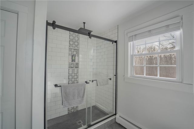 94 Quaker Lane, Scituate, RI 02857