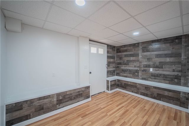 94 Quaker Lane, Scituate, RI 02857