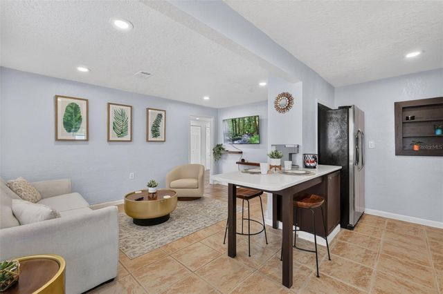 731 W PRINCETON STREET, Orlando, FL 32804