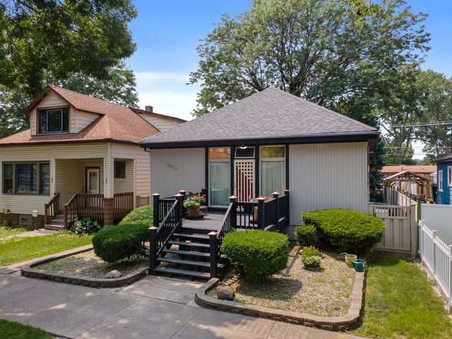 13118 S Buffalo Avenue, Chicago, IL 60633