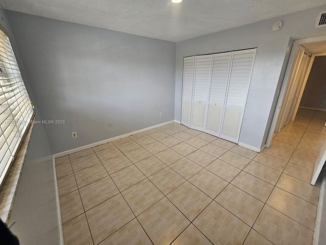 10851 SW 2nd St K310, Sweetwater, FL 33174