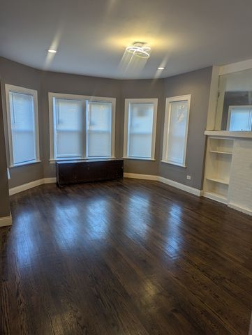 7936 S Champlain Avenue 1, Chicago, IL 60619