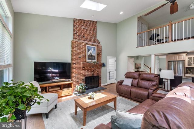 210 LAKE CAROLINE DR, Ruther Glen, VA 22546