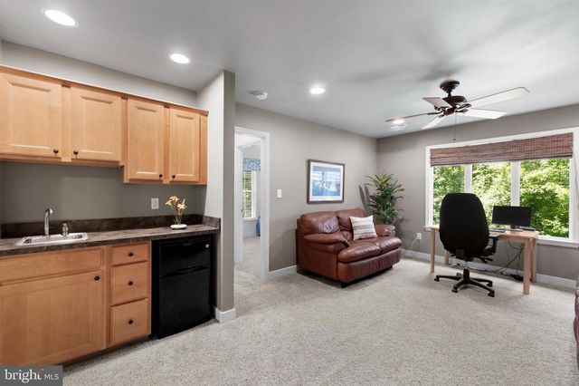 210 LAKE CAROLINE DR, Ruther Glen, VA 22546