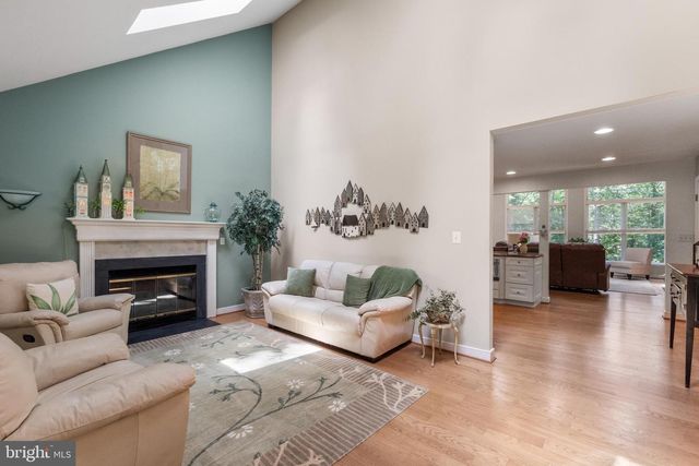 210 LAKE CAROLINE DR, Ruther Glen, VA 22546