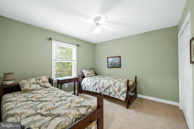 210 LAKE CAROLINE DR, Ruther Glen, VA 22546