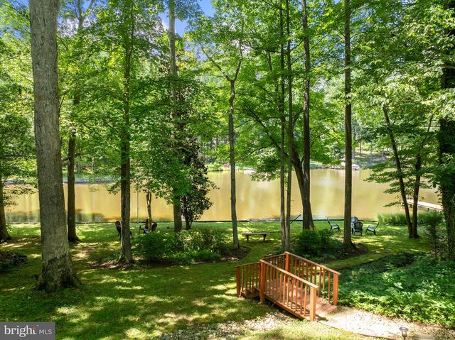 210 LAKE CAROLINE DR, Ruther Glen, VA 22546