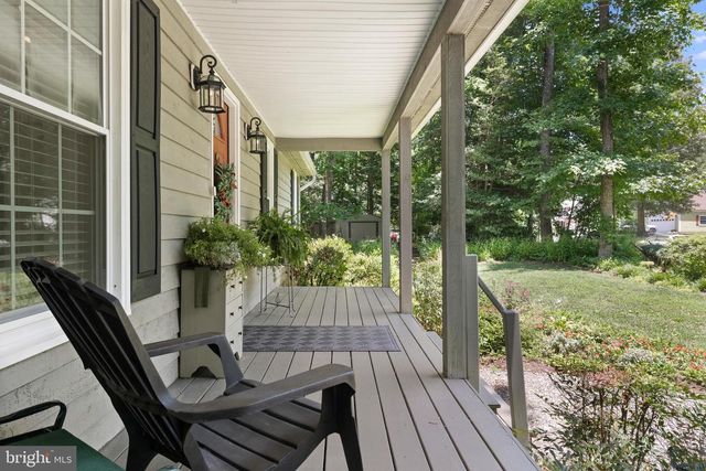 210 LAKE CAROLINE DR, Ruther Glen, VA 22546