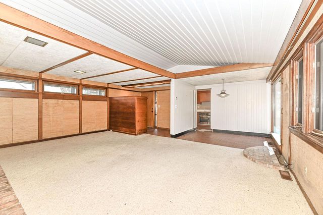 3623 Maryland AVENUE, Elmwood Park, WI 53405