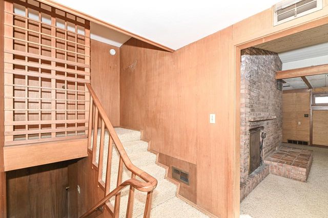 3623 Maryland AVENUE, Elmwood Park, WI 53405