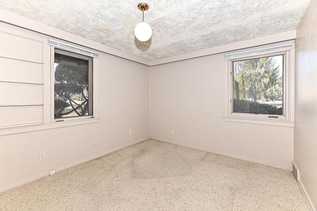 3623 Maryland AVENUE, Elmwood Park, WI 53405