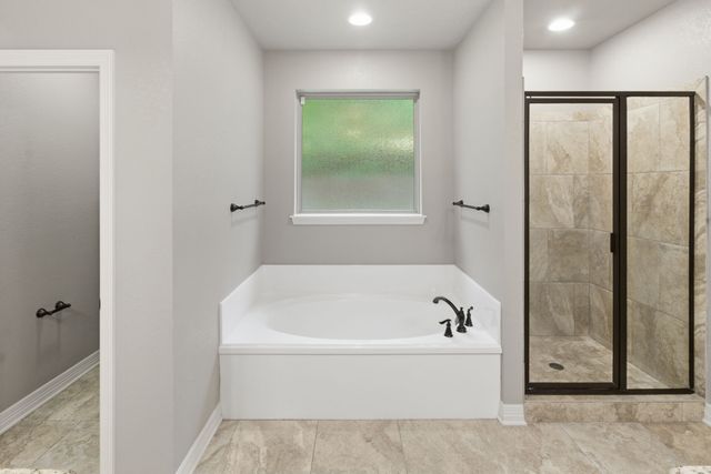 7765 Hickory Spring Lane, Tyler, TX 75703