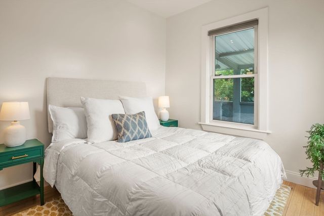 178 Hyde Park Ave 3, Boston, MA 02130